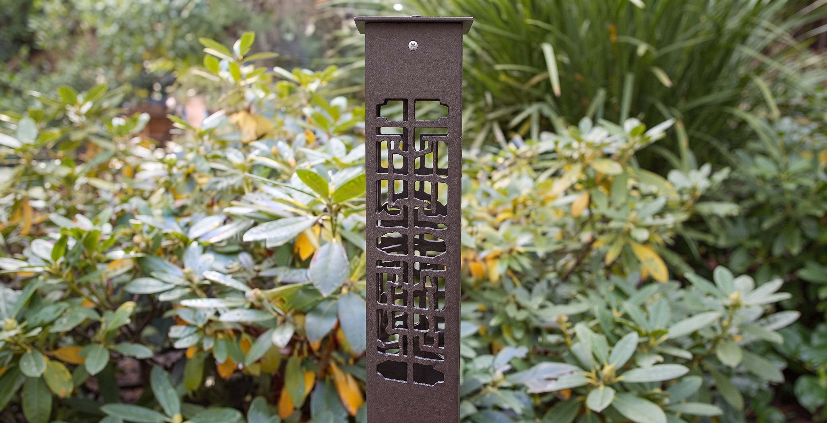 Shadow FX™ Low Voltage LED Bollard Light