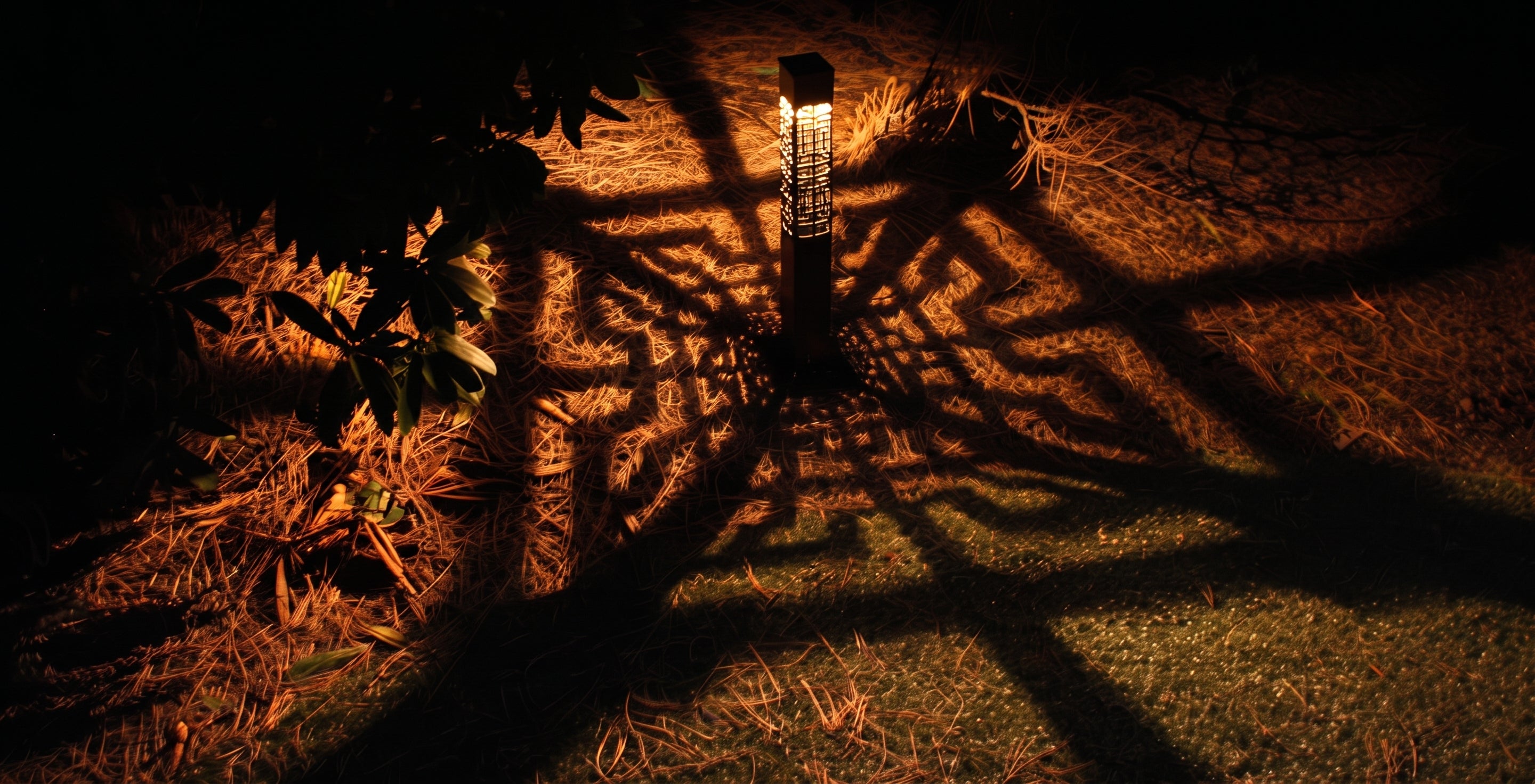 Shadow FX™ Low Voltage LED Bollard Light