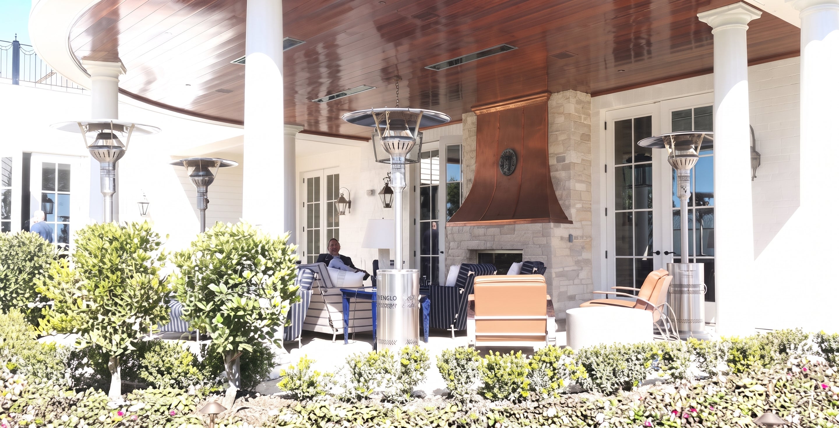 IR Energy EvenGLO GA201M2 Luxury Portable Propane Patio Heater - Majic Backyard